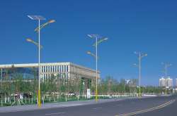 太阳能路灯出现灯光闪烁问题怎么办？